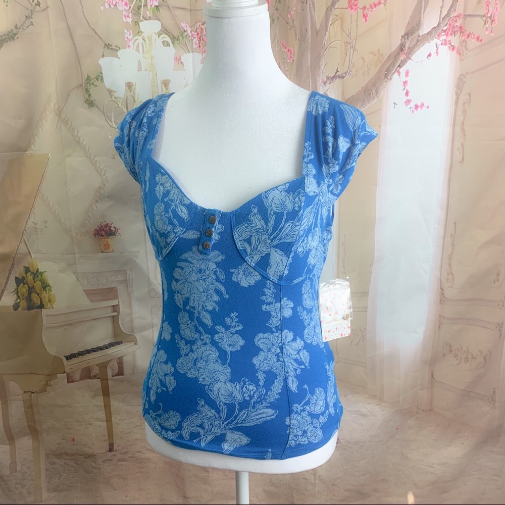 NEW Free People Vanessa Top In Blue - Picture 2 of 11